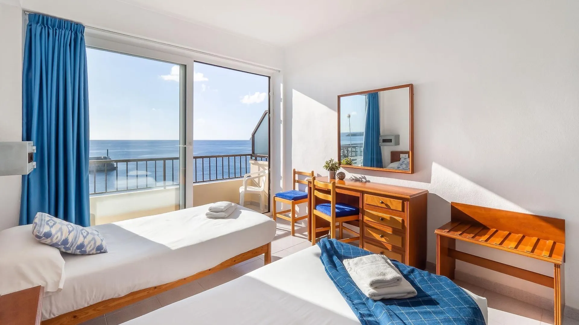 Hostal Port Corona Cala Ratjada  Spagna