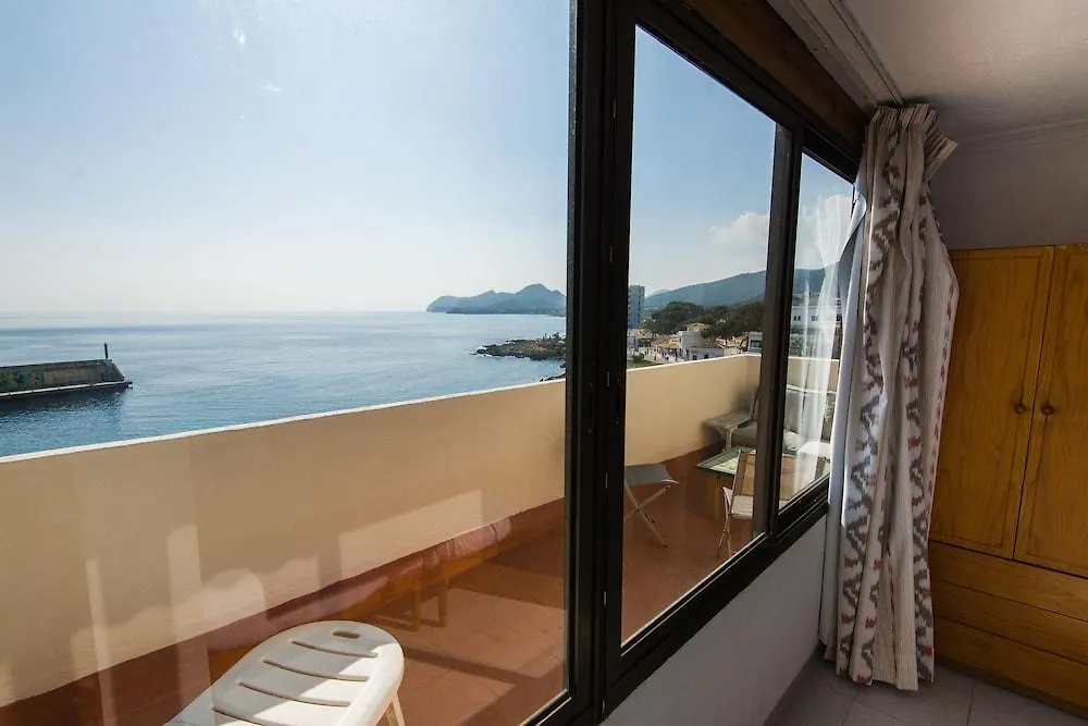 Hostal Port Corona Cala Ratjada  Affittacamere Cala Ratjada (Mallorca)