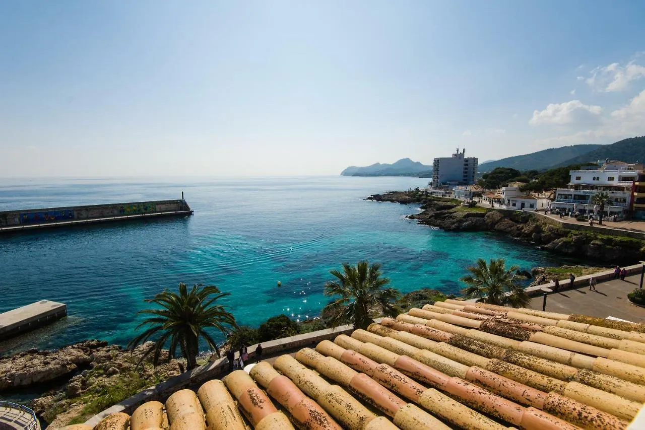 Hostal Port Corona Cala Ratjada  Affittacamere
